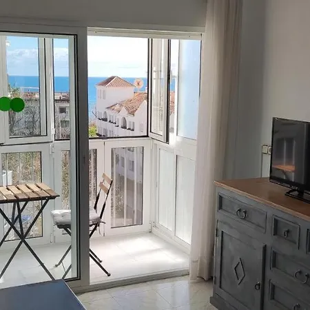 Apartman Gaviota Holidays Piscina Y Playa *