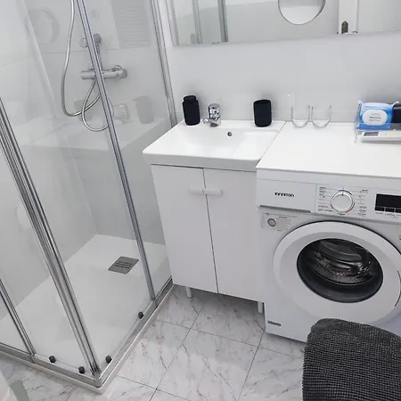 Gaviota Holidays Piscina Y Playa Apartman Nerja