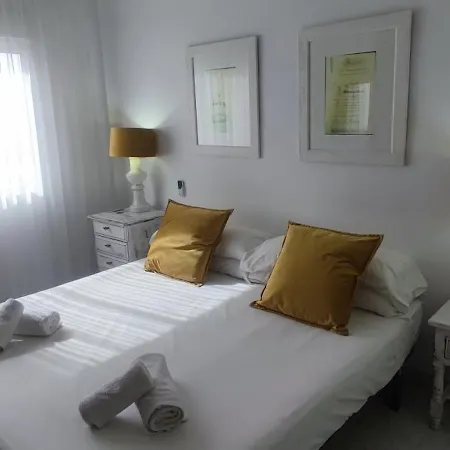 Apartman Gaviota Holidays Piscina Y Playa