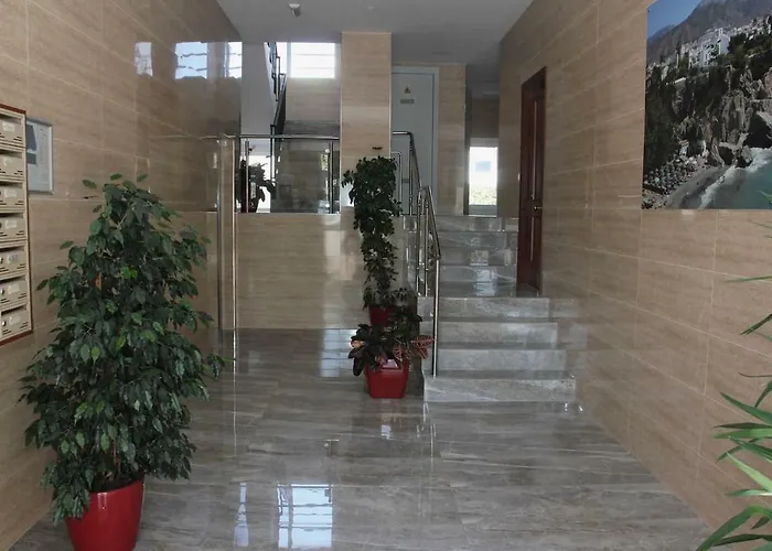 Gaviota Holidays Piscina Y Playa Apartament Nerja