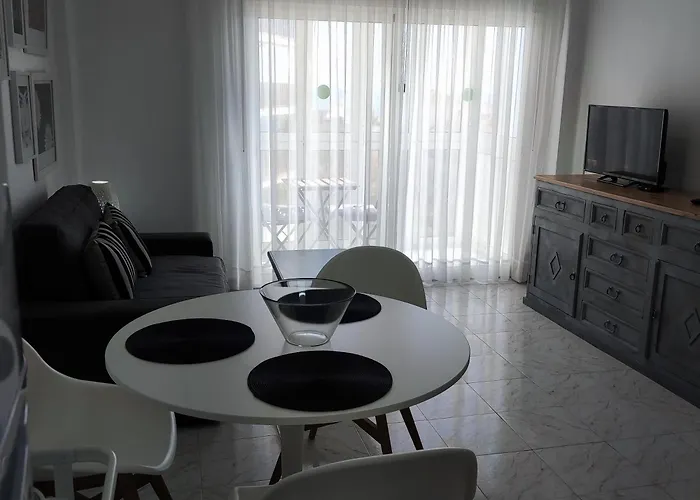Apartment Gaviota Holidays Piscina Y Playa Nerja