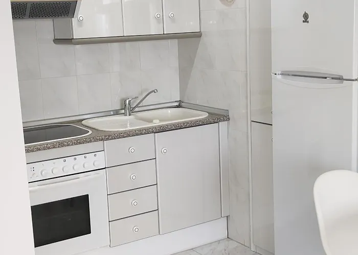 Gaviota Holidays Piscina Y Playa Апартаменты Нерха