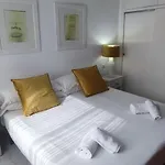 Gaviota Holidays Piscina Y Playa * ネルハ